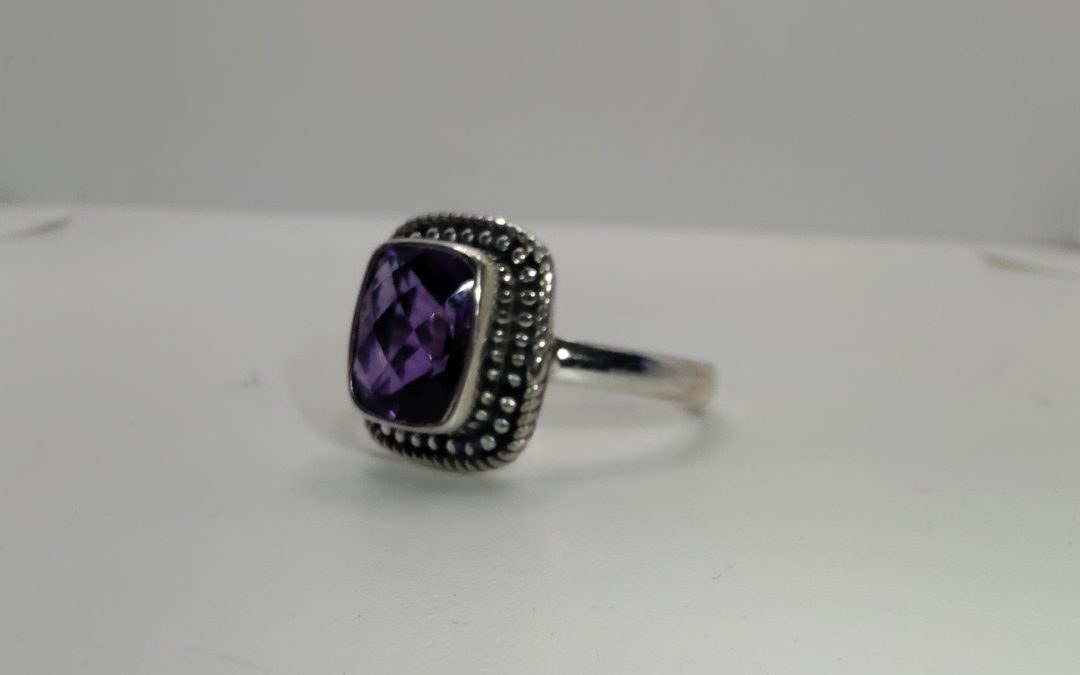 “Unveil the Beauty of 925 Silver Rings with Genuine Gemstones”